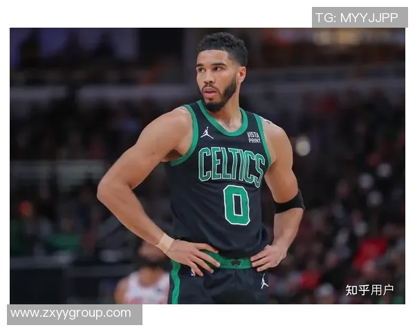 NBA热火与凯尔特人季后赛第三场精彩对决全景回顾与分析